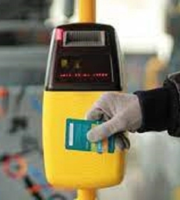 Вартість електронного проїзного квитка для лучан планують змінити