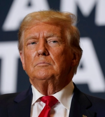 Трамп в случае победы на выборах планирует подчинить себе Минюст и отомстить критикам - The Washington Post