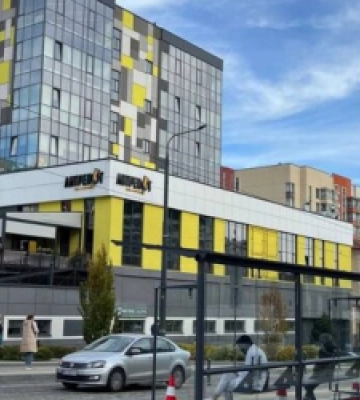 На вул. Шевченка облаштували 4 зупинки громадського транспорту