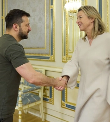 Президент зустрівся з главою МО Нідерландів