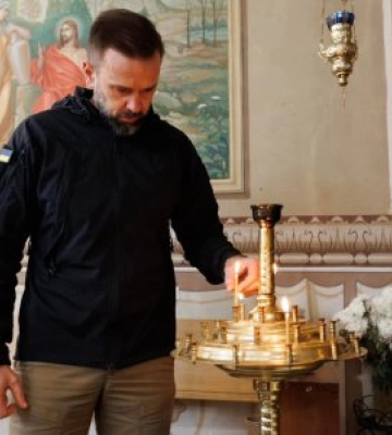 Триденну жалобу оголосили на Закарпатті за загиблими воїнами в Запорізькій області
