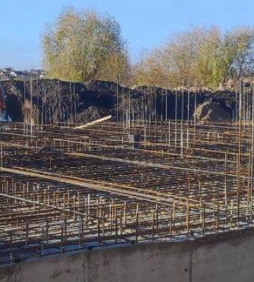 У Київській області зводять багатоповерхівку замість зруйнованої: як просувається будівництво