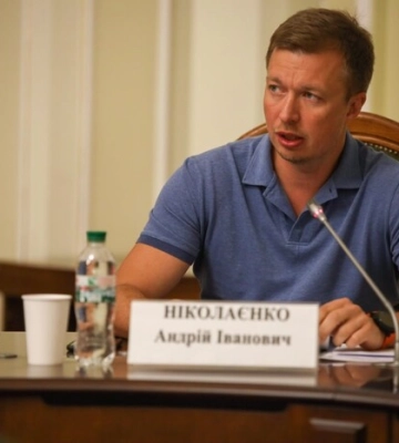 Особу жінки, яка загинула у ДТП на трасі Київ-Чоп, встановлює поліція Житомирщини