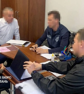 Нардеп від «Батьківщини» Андрій Ніколаєнко отримав підозру. Він збив на смерть 18-річну дівчину
