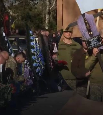 Воевал с 2014 года: в Черновцах попрощались с заместителем командира 128-й бригады