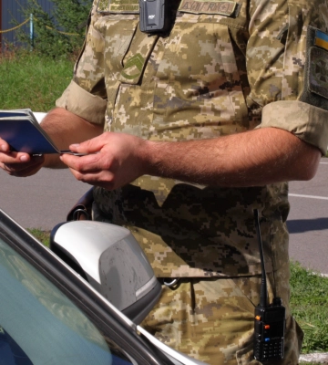 Прикордонники Мукачівського загону виявили незаконне видобування корисних копалин