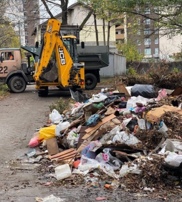 У Дніпрі триває ліквідація сміттєзвалищ