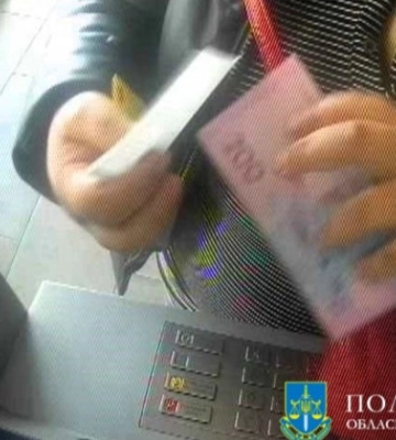 Шахраї продавали неіснуючі авто для ЗСУ