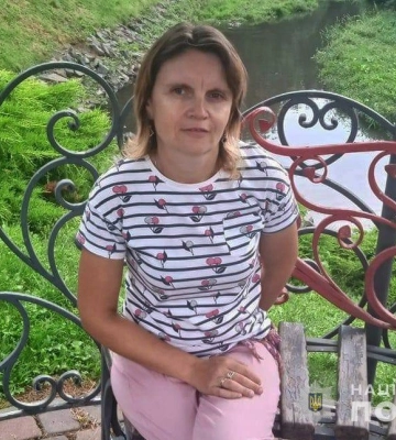 Зникла дорогою додому: у Луцьку розшукують 39-річну жінку
