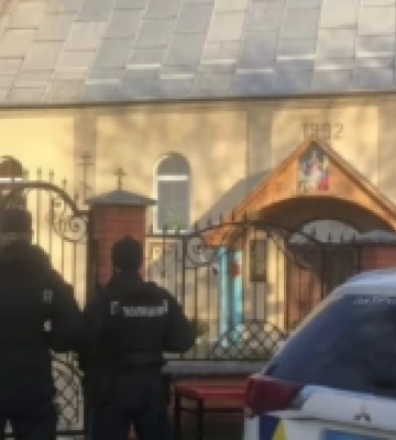 Благословляли російську армію. На Закарпатті СБУ перевіряє два храми УПЦ (МП)