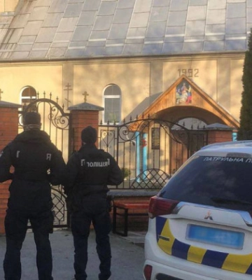 СБУ проводить обшуки в двох храмах УПЦ МП на Закарпатті, — ЗМІ
