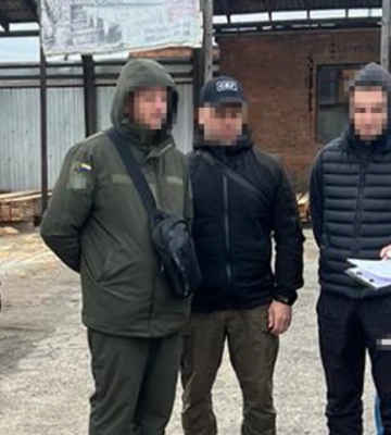 В Виннице депутат райрады и два муниципальных часовых занимались рэкетом
