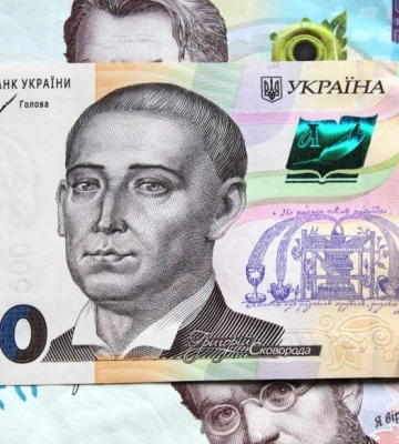 Волинський штаб-сержант видурив понад 132 000 гривень у своїх побратимів-пияк