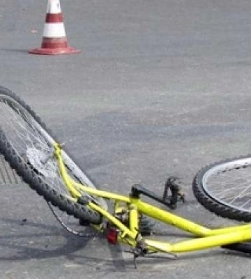 Раптово відкрив дверцята: у Ковелі водій МАЗу відправив у реанімацію велосипедиста