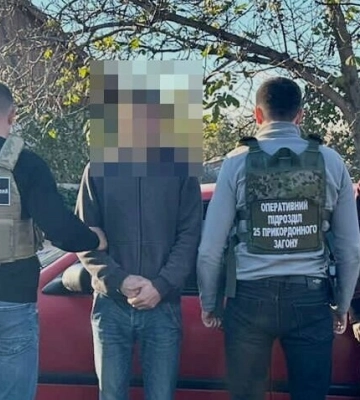 На транзитній ділянці траси Одеса – Рені у вантажівці виявили «зайвого» пасажира