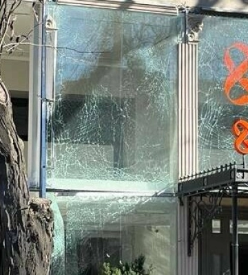 З місця влучення ворожої ракети в Одесі вивезли близько 90 тонн сміття