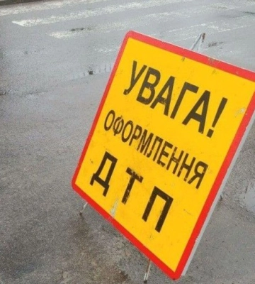 На Полтавщині вантажівка збила пенсіонерку на пішохідному переході