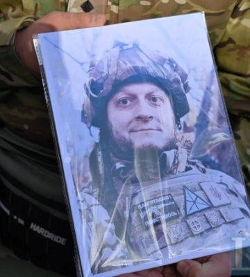З полеглим на фронті редактором «Горинь.інфо» Тарасом Давидюком попрощались на київському майдані Незалежності