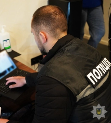 Киберполиция разоблачила международных преступников: обманули граждан ЕС на сотни тысяч евро