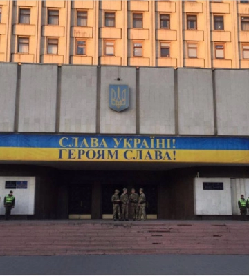 Чи припиняться повноваження Зеленського без виборів навесні 2024-го? У ЦВК дали роз&#039;яснення