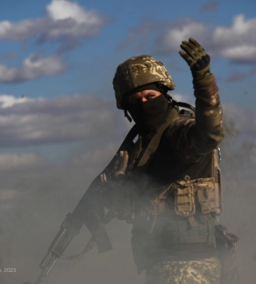 ЗСУ перекинули на лівий берег Херсонщини бронетехніку, там може діяти кілька сотень українських воїнів, - ISW
