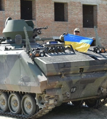 ЗСУ перекинули на лівий берег Херсонщини бронетехніку, там може діяти кілька сотень українських воїнів, - ISW