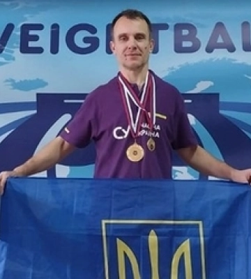 Волноваський гирьовик із Луцька встановив світовий рекорд у Сербії 