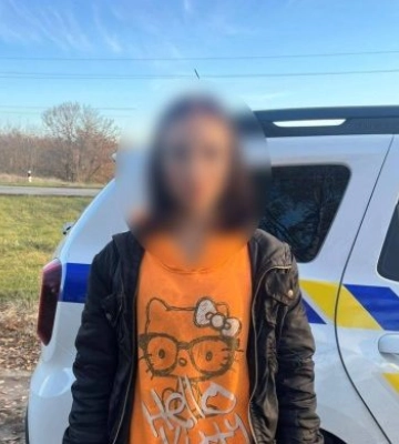 Пошук тривав чотири доби: черкаські поліцейські розшукали неповнолітню дівчину