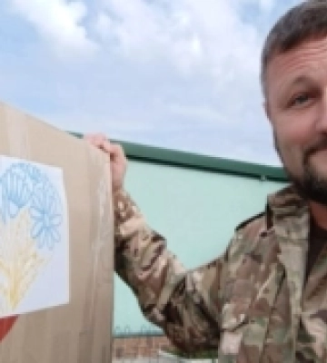 Донати на дрон «Сергій Кузнєв» збирає екскурсовод з Мукачева
