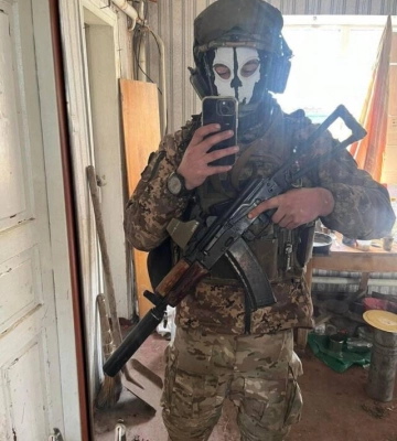 Військовий з Кіровоградщини отримав нагрудний знак «Золотий хрест» від Залужного