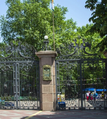 Миколаївський зоопарк проситиме у колег з Європи газовий апарат для проведення операцій тваринам