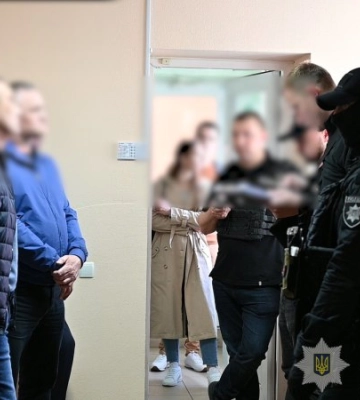 На Київщині службові особи Держпродспоживслужби налагодили схему одержання хабарів за реєстрацію сільгосптехніки