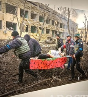 Лучшие кадры года: фоторепортаж с выставки World Press Photo 2023 в Киеве