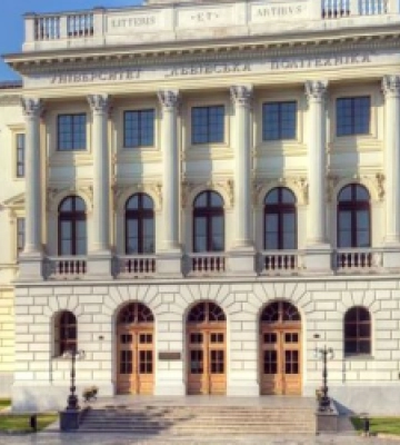 Студенти «Львівської політехніки» звернулися до поліції через висловлювання Фаріон щодо військових