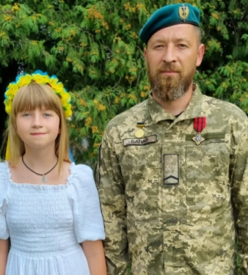 Покинув роботу в Польщі, де працював далекобійником: історія воїна з Волині, який отримав нагороду від Залужного