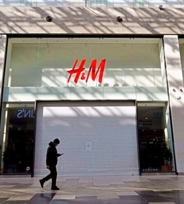 В Киеве возобновят работу первые два магазина сети H&amp;M: названа дата