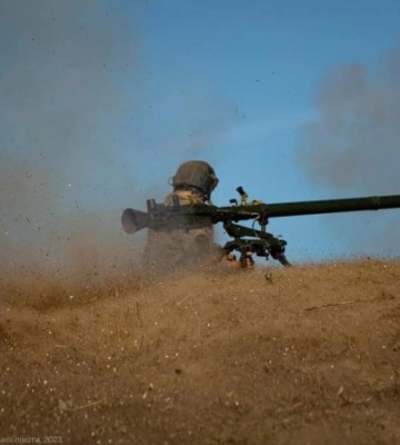 Близько 30 атак РФ відбили українські військові на Бахмутському напрямку — ситуація на фронті
