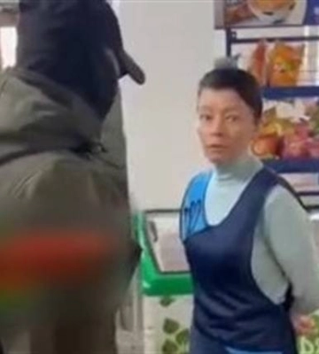 У Криму жінку затримали та судили за українську музику в соцмережах