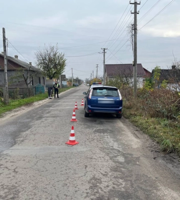 Дівчина у Костополі перебігала дорогу - і опинилася в реанімації