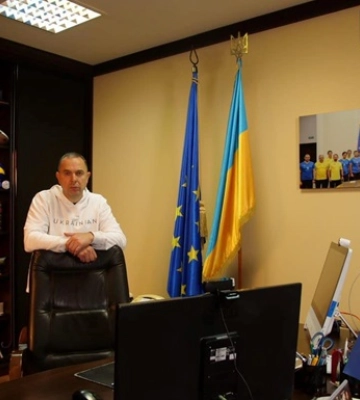 Рада звільнила міністра молоді та спорту України Вадима Гутцайта Рада звільнила міністра молоді та спорту України Вадима Гутцайта