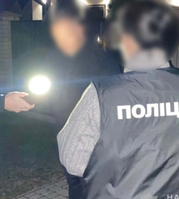 Сельскому голове на Киевщине сообщили о подозрении: закупил одежду для добровольцев с убытками на 2,5 млн грн