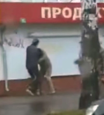 У Житомирі невідомий побив працівника ТЦК. Поліція відкрила кримінальне провадження