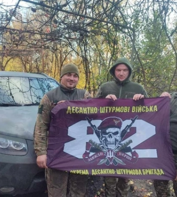 Для луцьких десантників купили позашляховик, на який скинулась міськрада