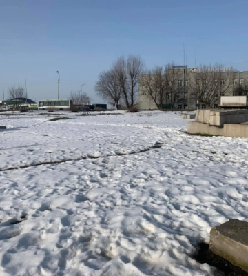 Досі не можуть вигнати забудовника, який хотів загарбати гектар землі на Ювілейному