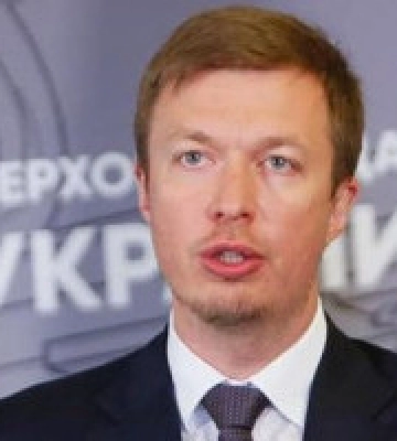 Нардепа Ніколаєнка, який на смерть збив 18-річну дівчину, відправили під домашній арешт