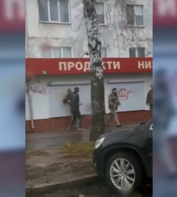 У Житомирі побили працівника ТЦК посеред вулиці