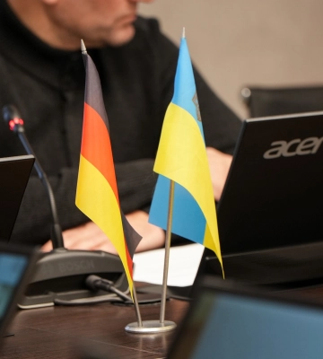 Черкаси отримають два пакети допомоги від німецького району: що передбачено