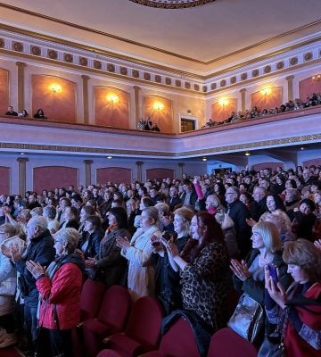 У Луцьку грамотами, подяками та піснями вітали працівників культури