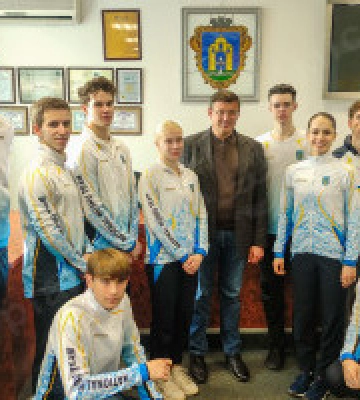 У Броварах грошовими преміями відзначили 58 спортсменів
