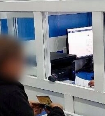 Більше 5 тисяч доларів: на Одещині затримали чоловіка, який незаконно переправляв чоловіків закордон